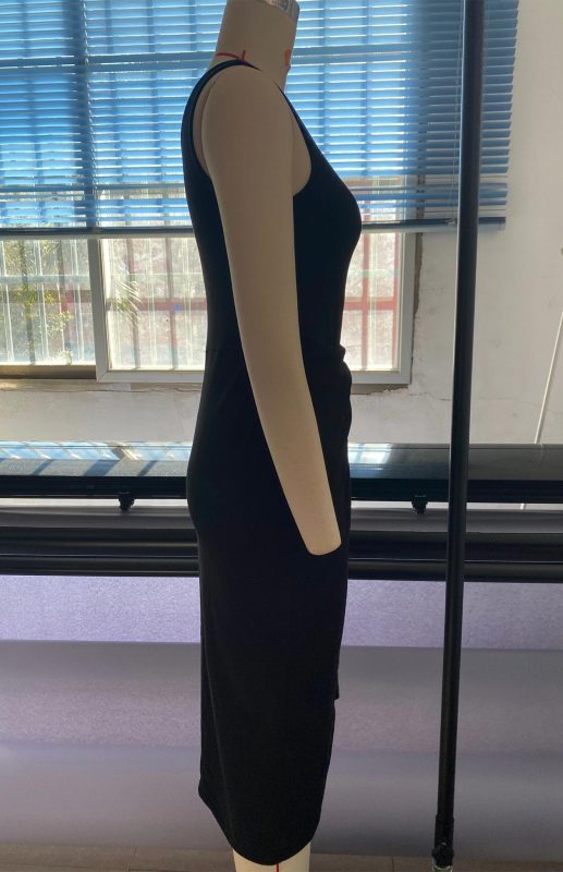 Women’s Fashion Trend Sleeveless Dress