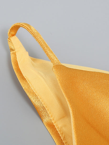 Elegant Backless Draped Evening Dress – Floor-Length Glamour